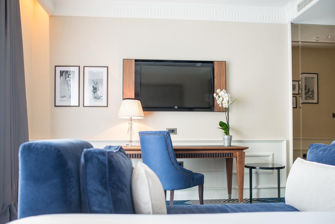 Boutique Hotel La Roche 티바트 외부 사진