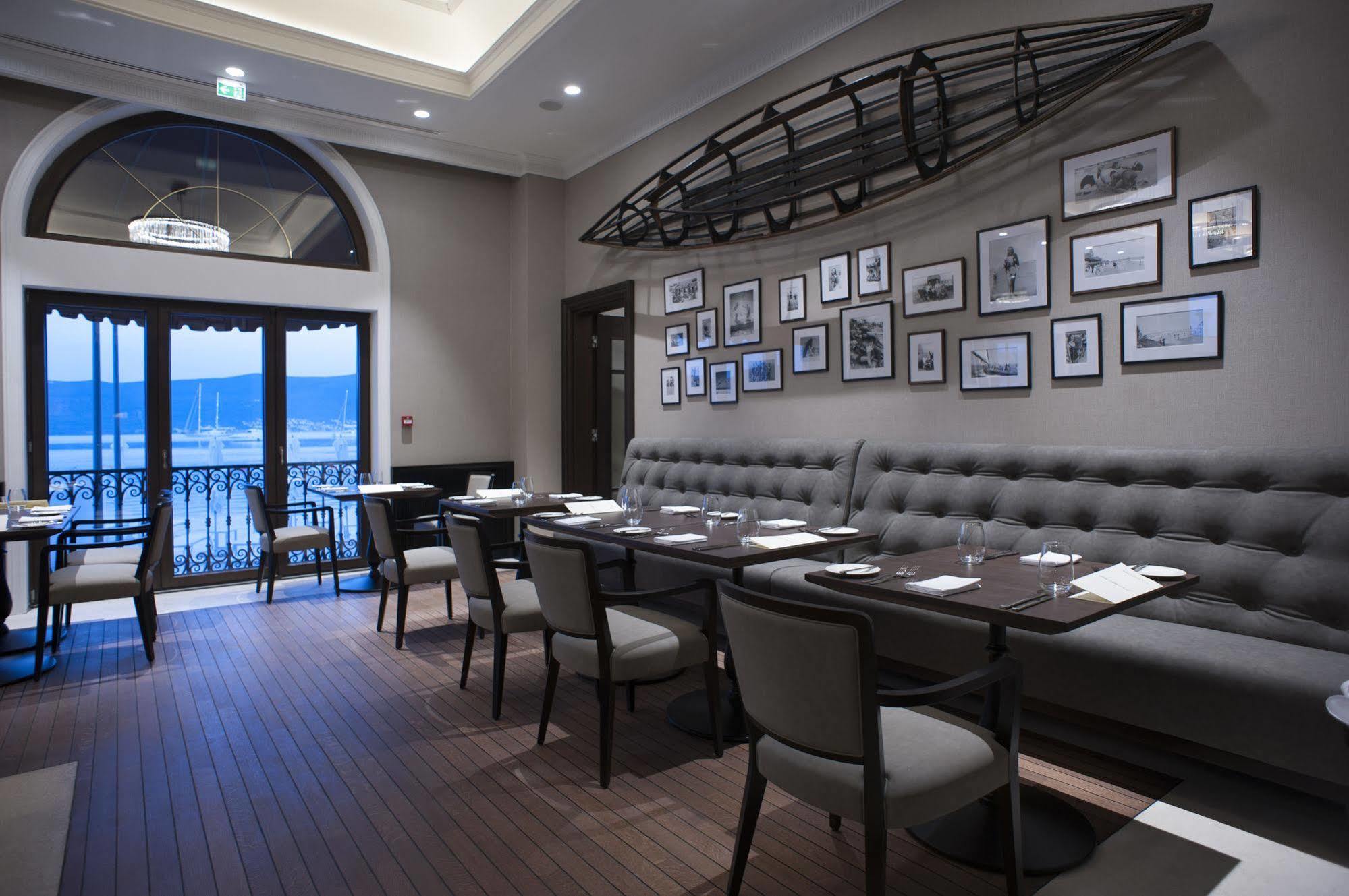 Boutique Hotel La Roche 티바트 외부 사진