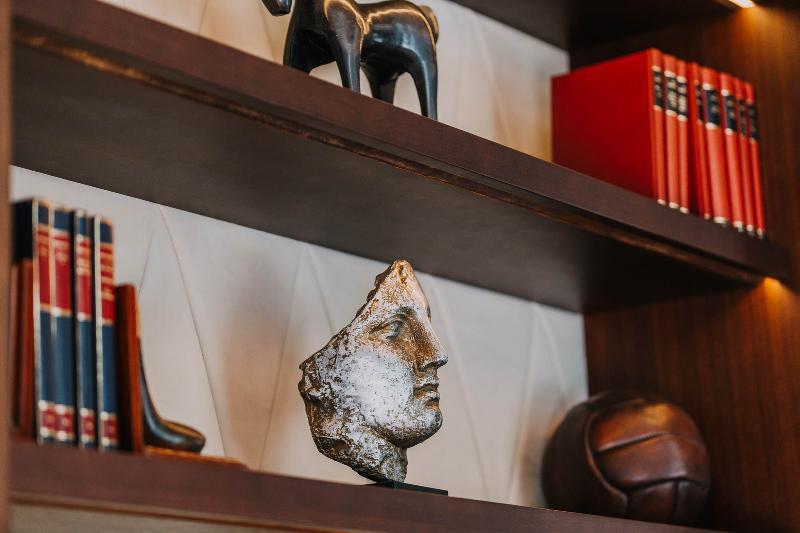 Boutique Hotel La Roche 티바트 외부 사진